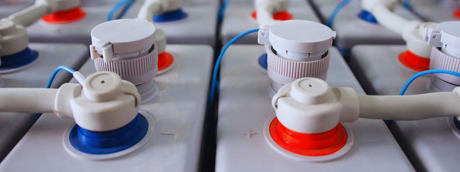 Regolamento batterie: due diligence rinviata ed Italia in ritardo nel recepimento